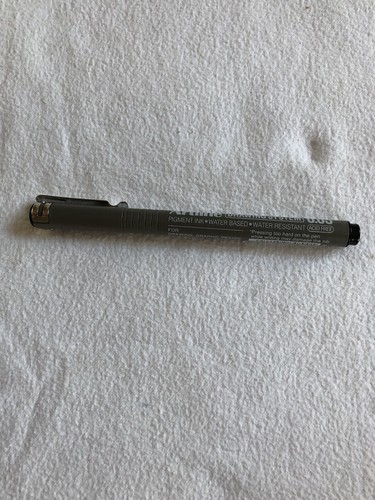 P001 artline fineliner marker - artline,